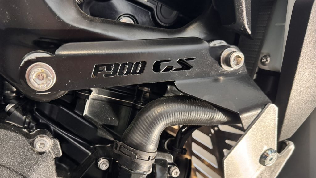 Thor paracoppa BMW F 900 GS staffa