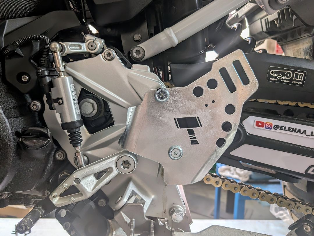 Heel guards - BMW F 900 GS - Image 2